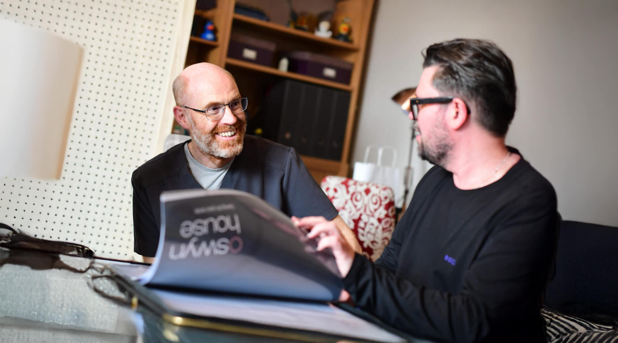 Dentist conversation at Oswyn Detnal Practice